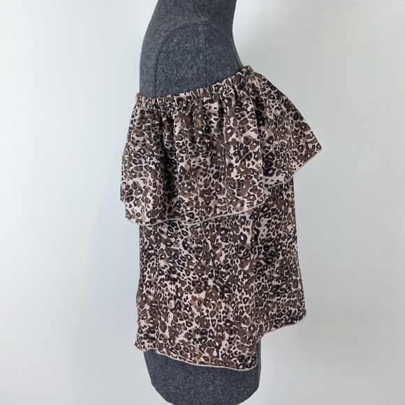 ARITZIA Wilfred Promener off the shoulder Top cheetah - Picture 3 of 7